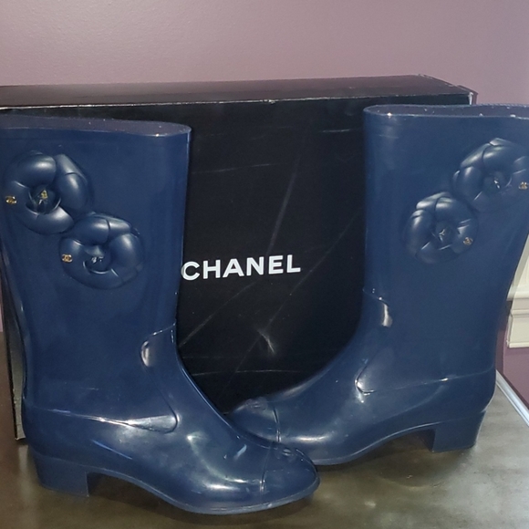 Guaranteed Authentic Chanel Rainboots (blue) - Picture 1 of 9
